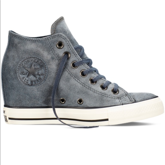 gray suede converse